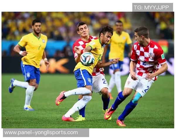 2014年世界杯揭幕战巴西队对阵克罗地亚队精彩回顾与分析